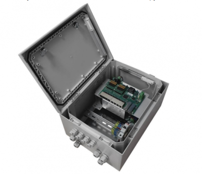 TFortis PSW-2G8F+Box • 8 портовый уличный узел связи
